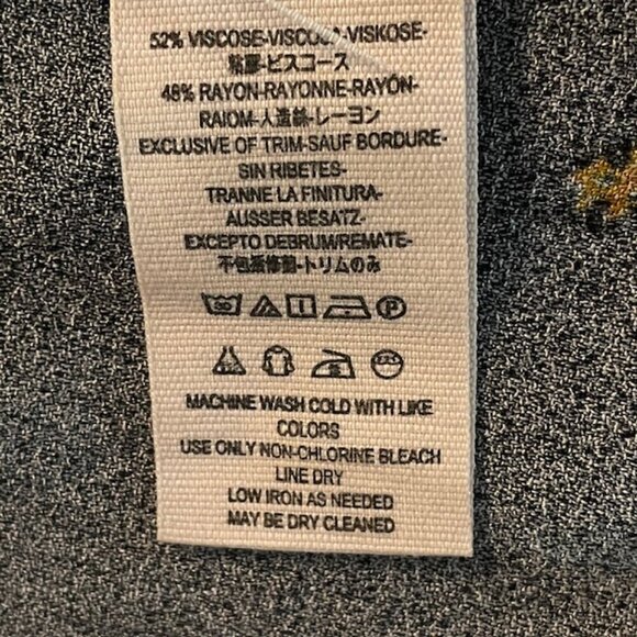 FREE PEOPLE Love Grows Keyhole Button-Down Long Sleeve Romper - Size Small - Picture 7 of 7